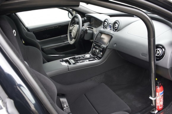 xj-4
