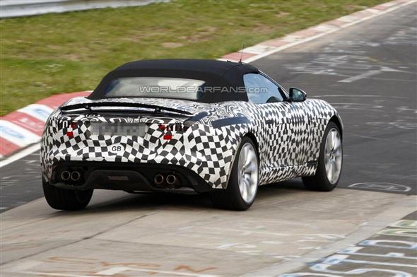 Jaguar F-Type R, cazado en el 'Ring