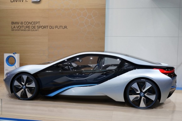 BMW pedirá más de 100.000 euros por su i8 Plug-in Hybrid