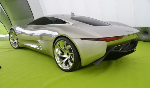 GoodWood 2012: Jaguar C-X75 Concept