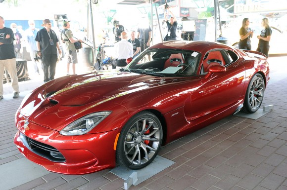 Subastan el primer SRT Viper por 300.000 dólares