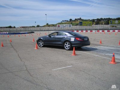 Curso de conducción deportiva Mercedes AMG en el circuito de Jarama