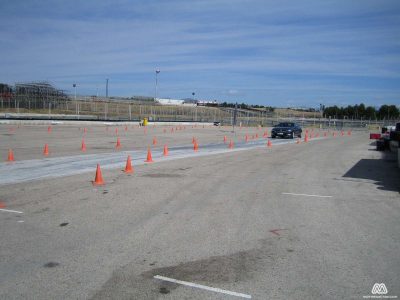 Curso de conducción deportiva Mercedes AMG en el circuito de Jarama