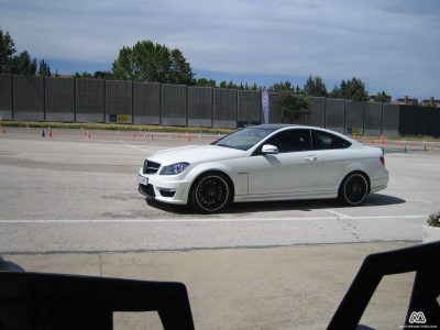 Curso de conducción deportiva Mercedes AMG en el circuito de Jarama