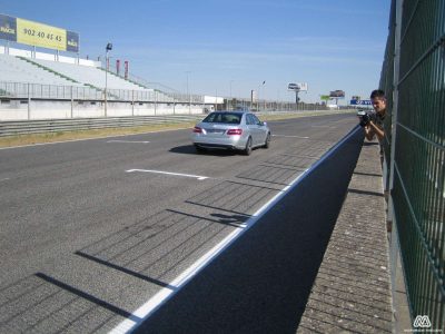 Curso de conducción deportiva Mercedes AMG en el circuito de Jarama