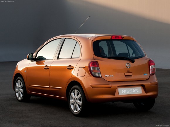 Nissan-Micra_2011_1280x960_wallpaper_04