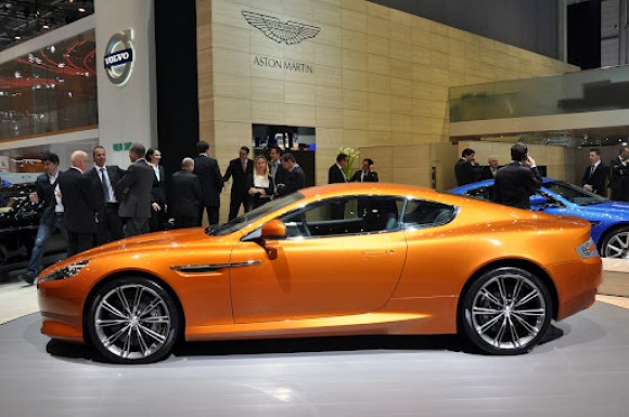 Aston Martin dejará de fabricar el Virage ante de lo previsto