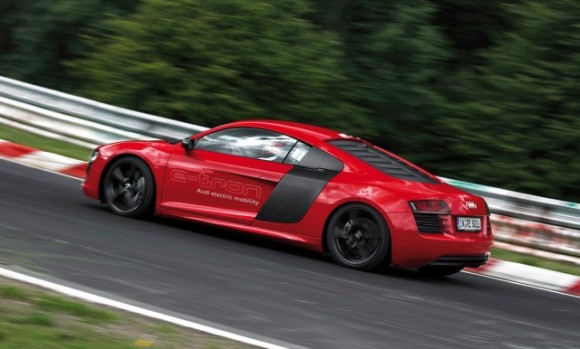 Audi R8 e-tron, vídeo del récord en Nürburgring