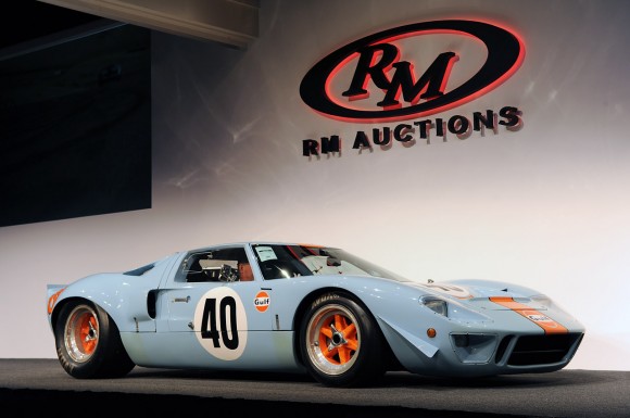 Subastan el Ford GT40 Gulf de Steve McQueen por 11 millones de dólares