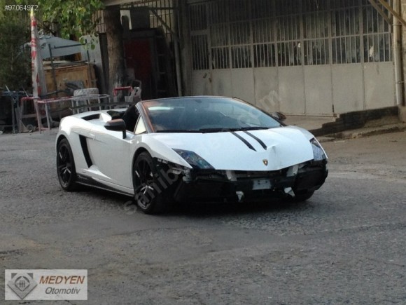 Destrozan un Lamborghini Gallardo LP570-4 Spyder en Turquía