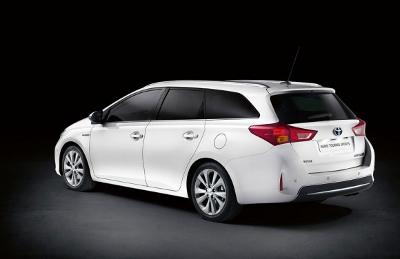 Toyota Auris Touring Sports