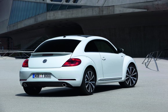 Volkswagen Beetle estrena kit R-Line