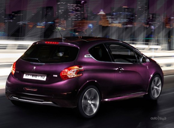 Peugeot 208 XY, una variante más lujosa