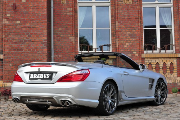 Mercedes SL 2013 bajo el rodillo de Brabus