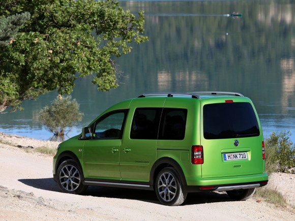 Volkswagen Cross Caddy, aspecto campero para la Caddy