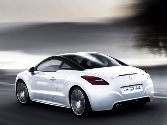 Peugeot actualiza el RCZ de cara a 2013