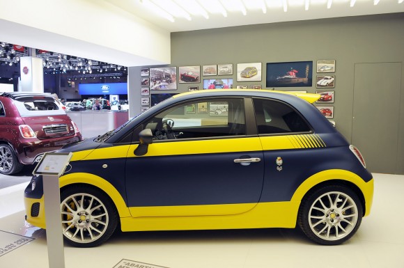 París 2012: Abarth 695 Fuori Serie Olio Fiat