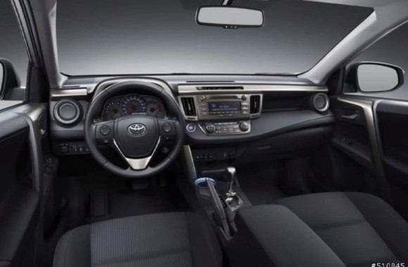 Imágenes filtradas del Toyota RAV4 2013