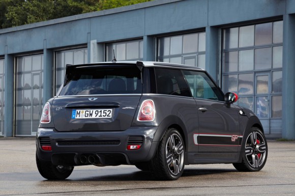 MINI John Cooper Works GP, nuevos detalles y precios