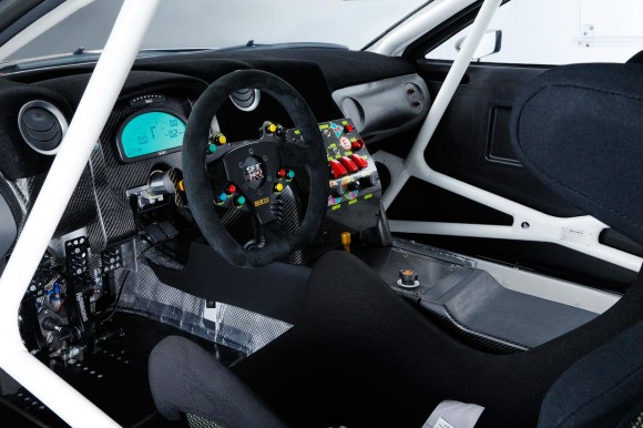 Nissan GT-R Nismo GT3 2013