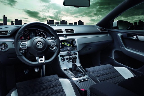 Precios para España del Volkswagen Passat R-Line 2013