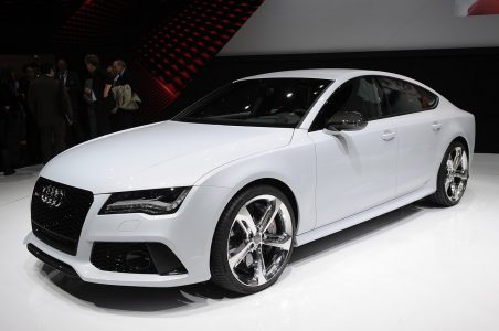 01-2014-audi-rs7-detroit