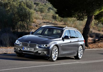 Nuevos motores y edición Essential Edition para el BMW Serie 3 Touring