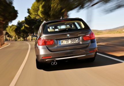 Nuevos motores y edición Essential Edition para el BMW Serie 3 Touring