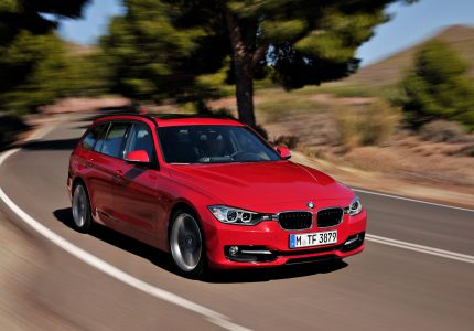 Nuevos motores y edición Essential Edition para el BMW Serie 3 Touring