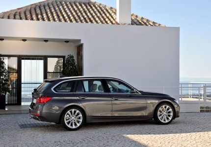 Nuevos motores y edición Essential Edition para el BMW Serie 3 Touring