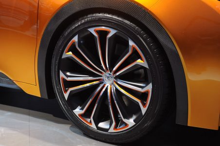 14-toyota-furia-concept-detroit