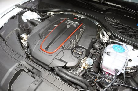 17-2014-audi-rs7-detroit