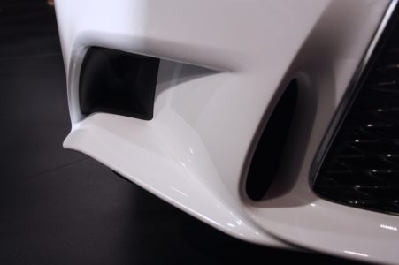 2014-lexus-is-detroit-2013-15