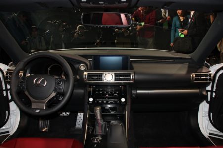 2014-lexus-is-detroit-2013-23