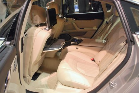 2014-maserati-quattroporte-detroit-2013-22