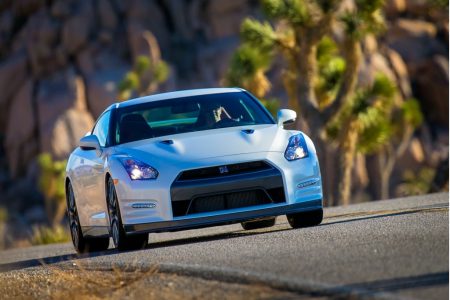 2014-nissan-gt-r_100414430_l