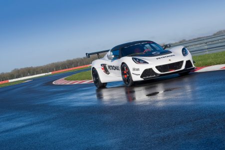 Lotus nos muestra los Exige V6 Cup y Cup R