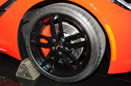 22-2014-chevrolet-corvette-reveal