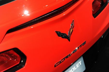 General Motors subastará el primer Chevrolet Corvette fabricado