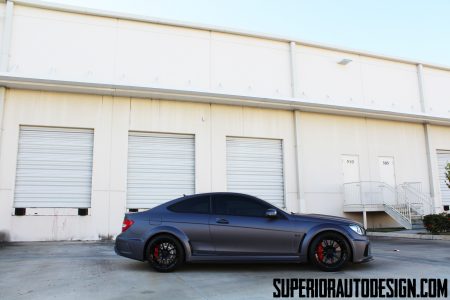 Mercedes C63 AMG Black Series por Superior Automotive Design