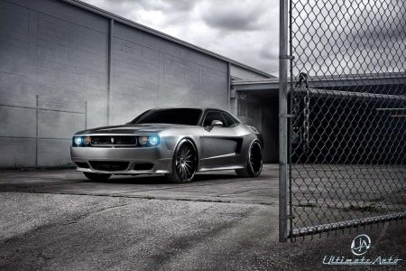 Ultimate Auto embrutece tu Dodge Challenger SRT-8