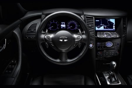 fx_bandw_steering_wheel_hires