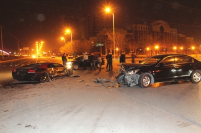 Destroza un Lamborghini Murcielago LP640 mientras conducía borracho