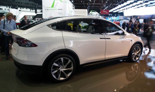 Detroit 2013: Tesla Model X