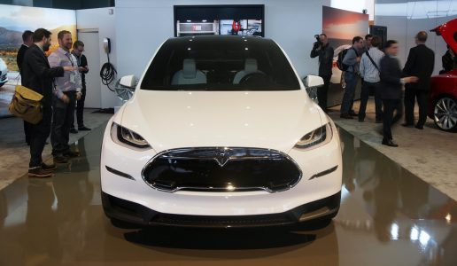 Detroit 2013: Tesla Model X