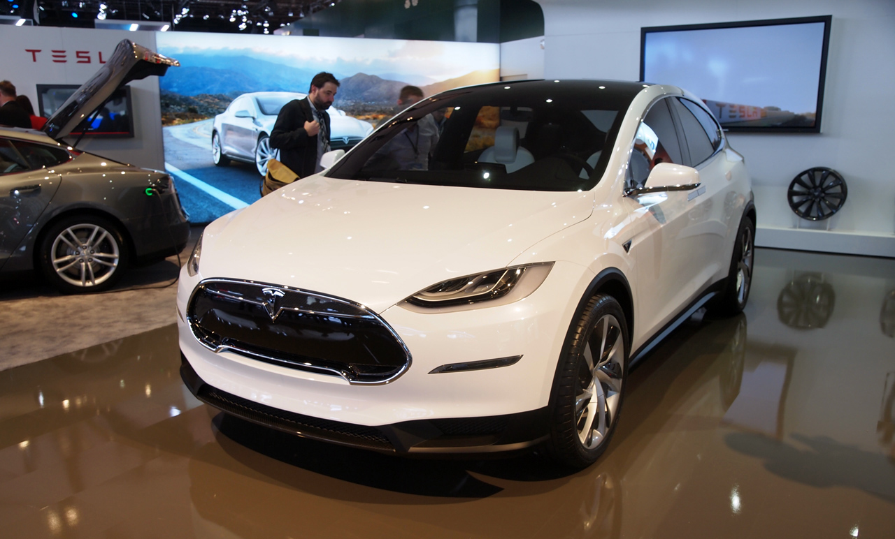 El Tesla Model Y rodará en una plataforma nueva y contará con puertas alas de gaviota