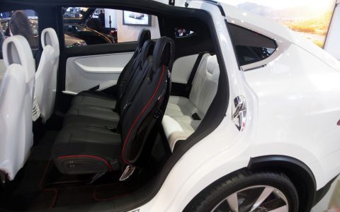tesla-model-x-detroit-2013-12