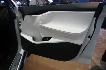 tesla-model-x-detroit-2013-13