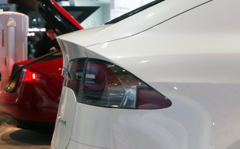 tesla-model-x-detroit-2013-16