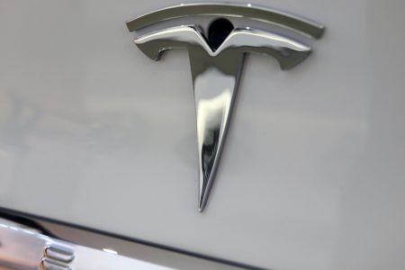 tesla-model-x-detroit-2013-18